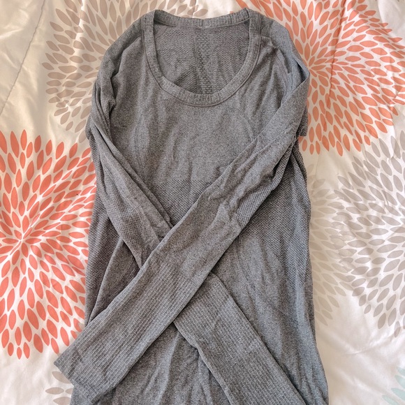 lululemon long sleeve swiftly tech - Picture 2 of 4
